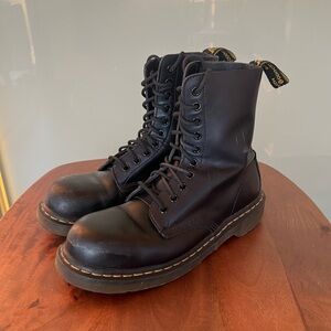 Dr. Martens Black Leather Boots size 7